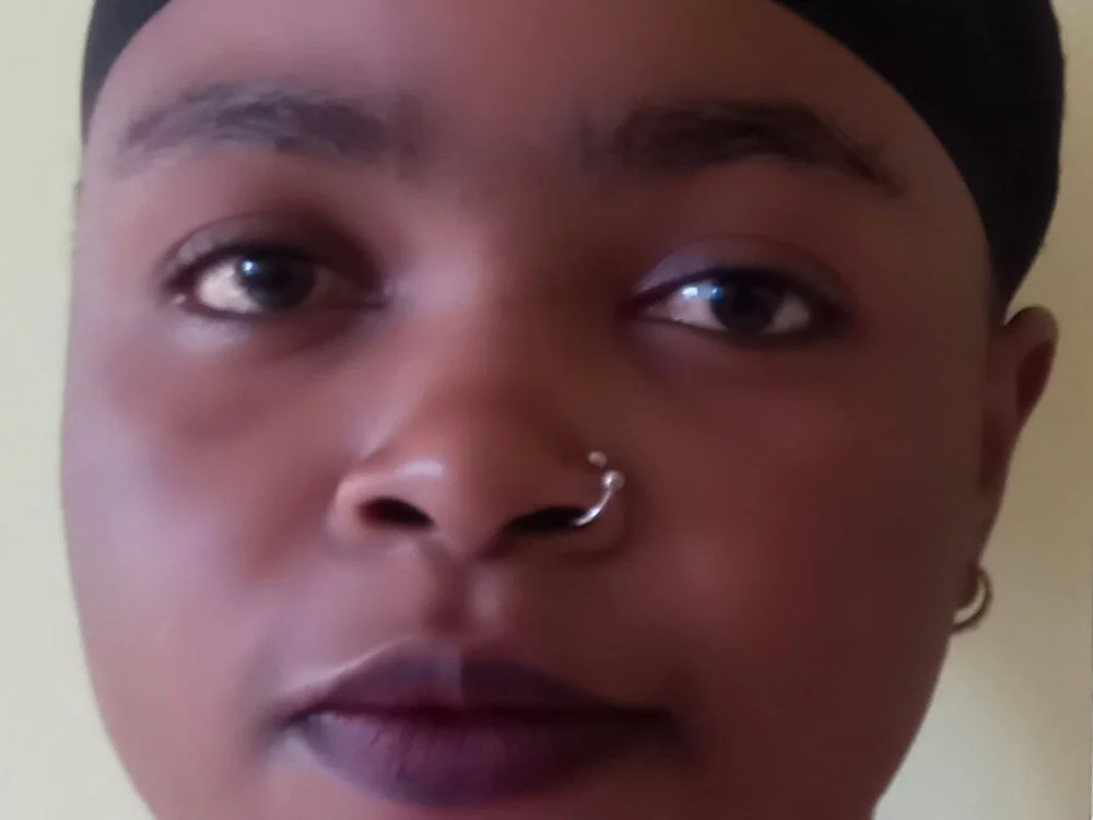 freakyebonie's Offline Chat Room