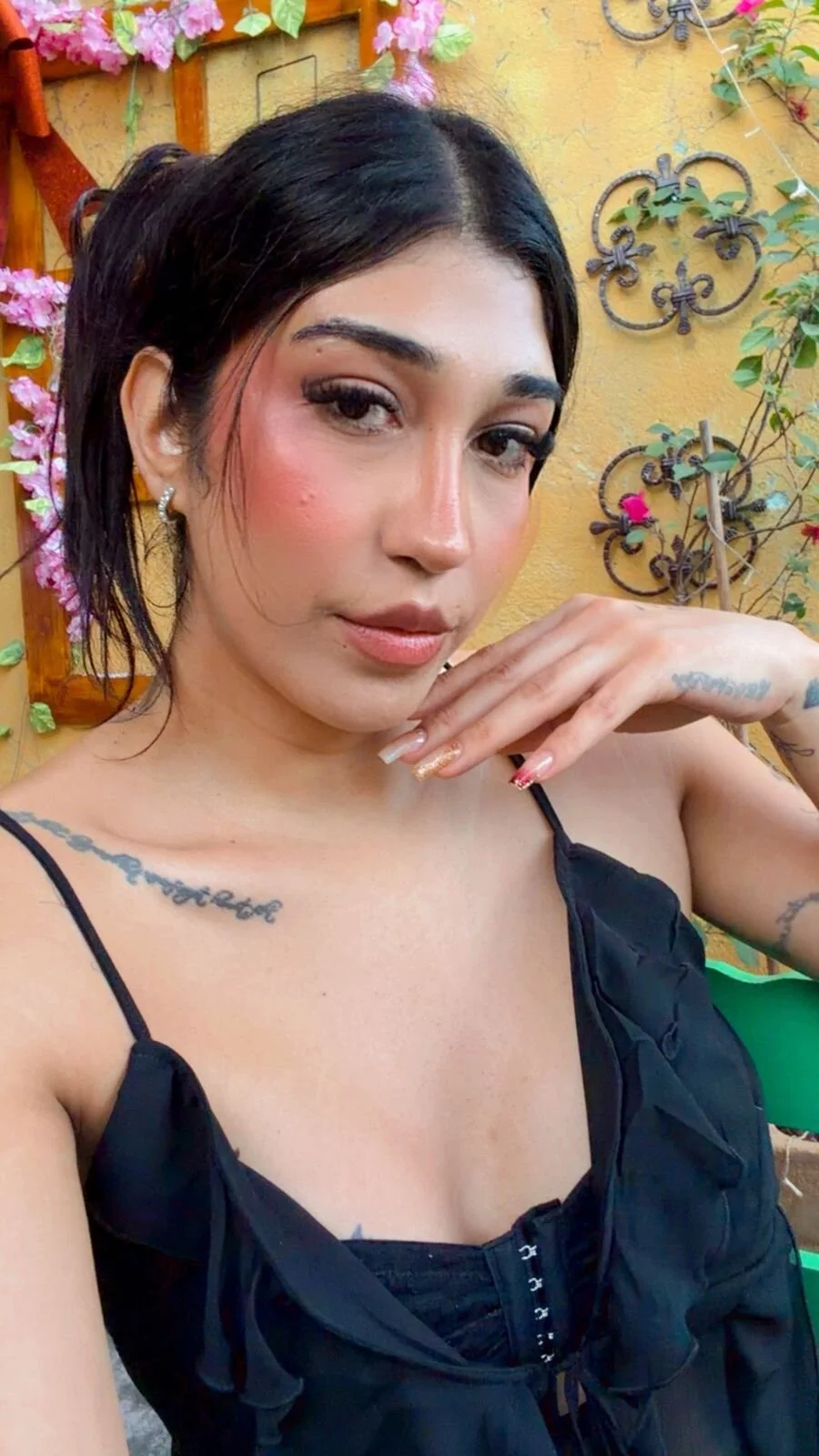HelenaSknzi