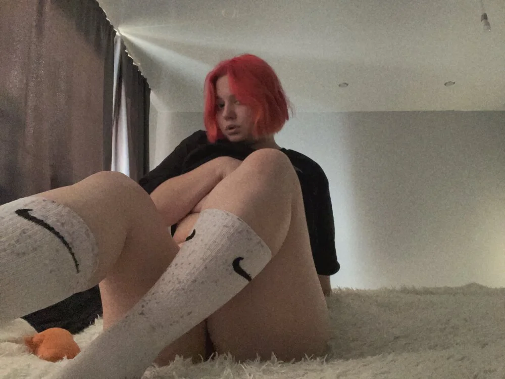 Stella_Swann's Offline XXX Chat