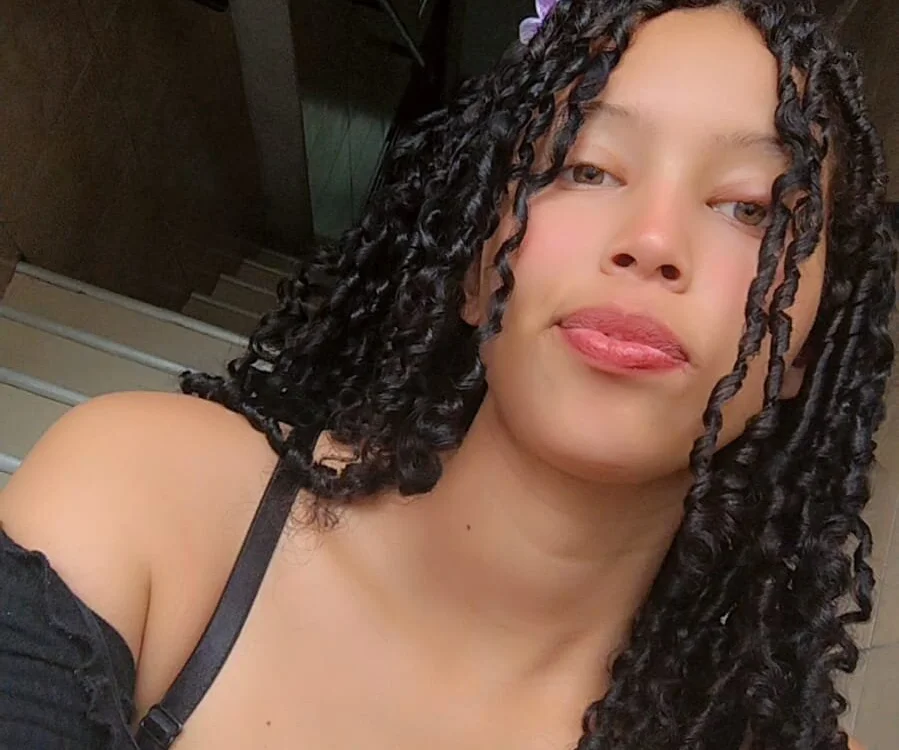 aisha-noir0 offline chatrum