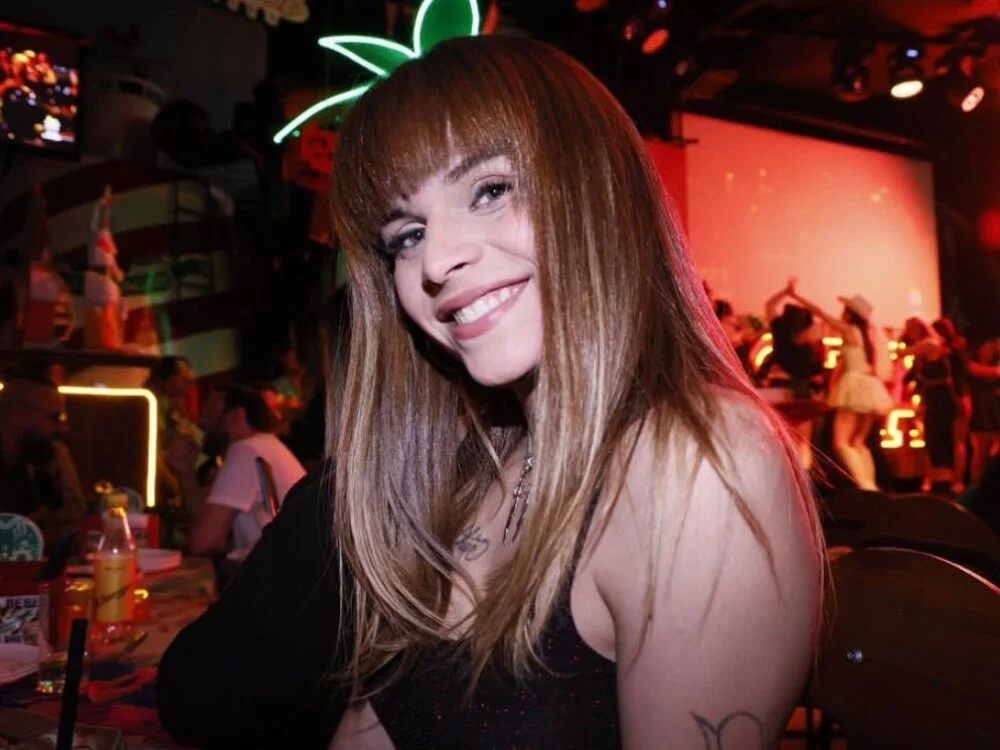 nicollylazulli Offline XXX-chat