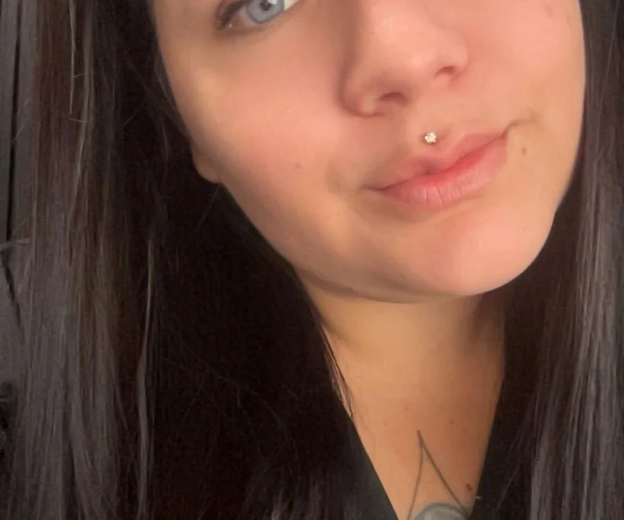 Offline XXX chat angelcurvyxtremx69