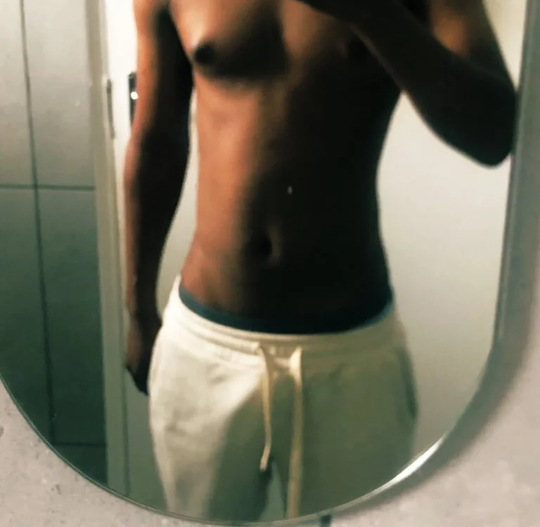 แชท XXX ออฟไลน์ของ perfectguy4u