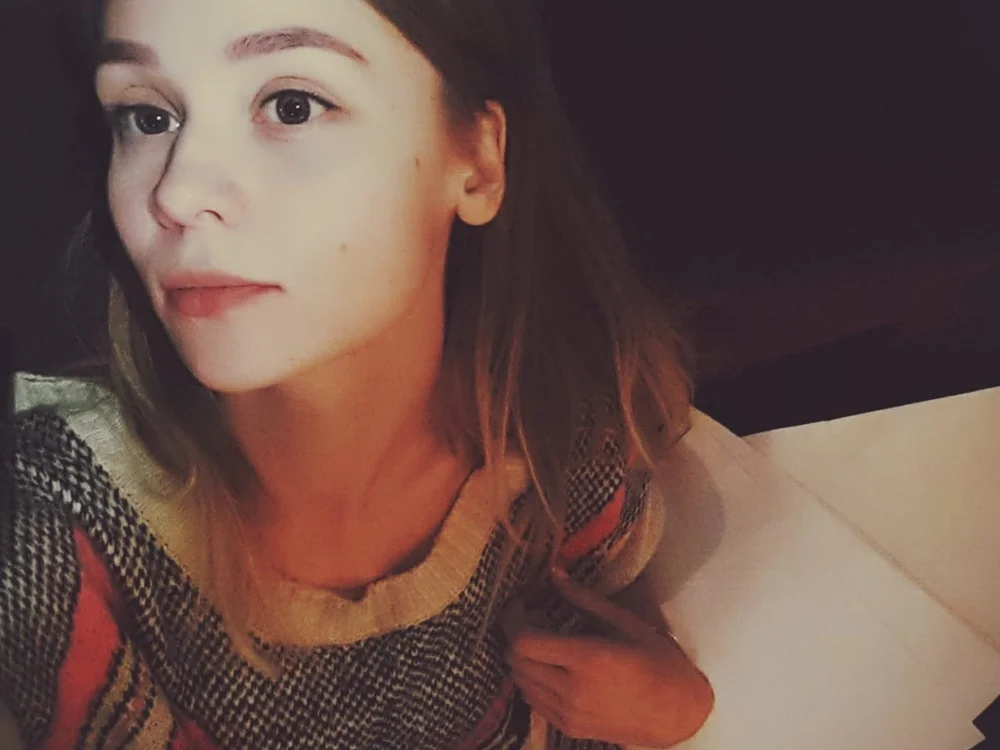 AliceKinkyGirl's Offline XXX Chat