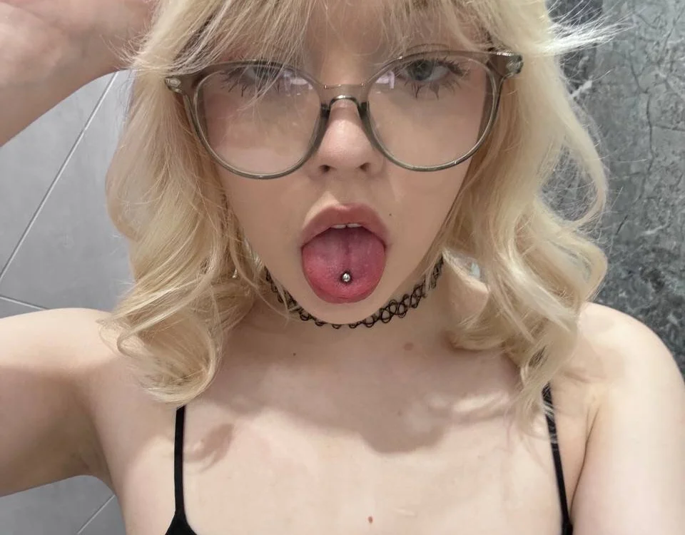 Sembang XXX Luar Talian ZazaLiya