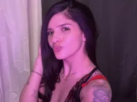 MamiJackiee's Offline Chat Room