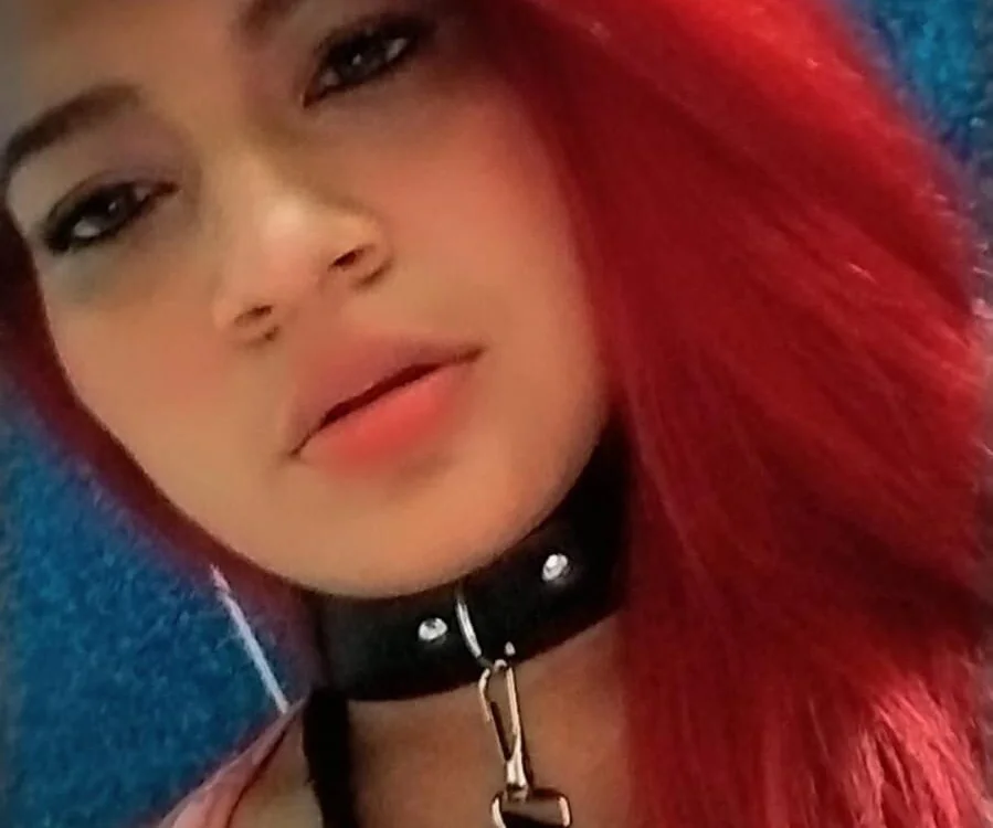 Arii-Ruiz's Offline XXX Chat