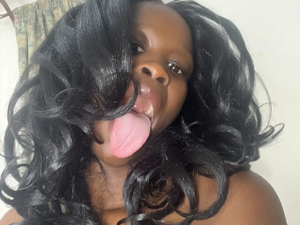 sweetkhalessi2's Offline XXX Chat