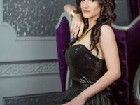 XXX chat uživo modela FlirtNowCryLater