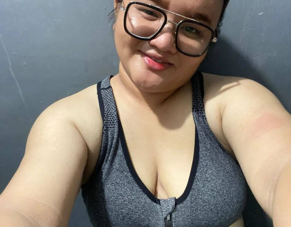 AdorableNila's Offline Chat Room