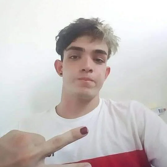 themaykiin18 offline XXX-chat