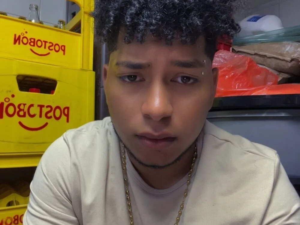 Danny_black1 Chat XXX offline