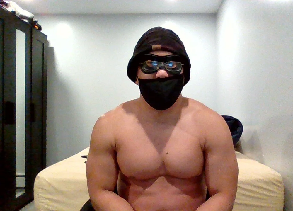 algernon1985 offline XXX-chat