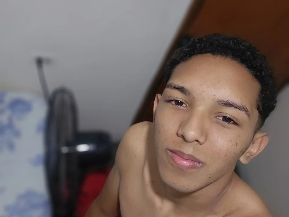 Makarov_27's Offline XXX Chat
