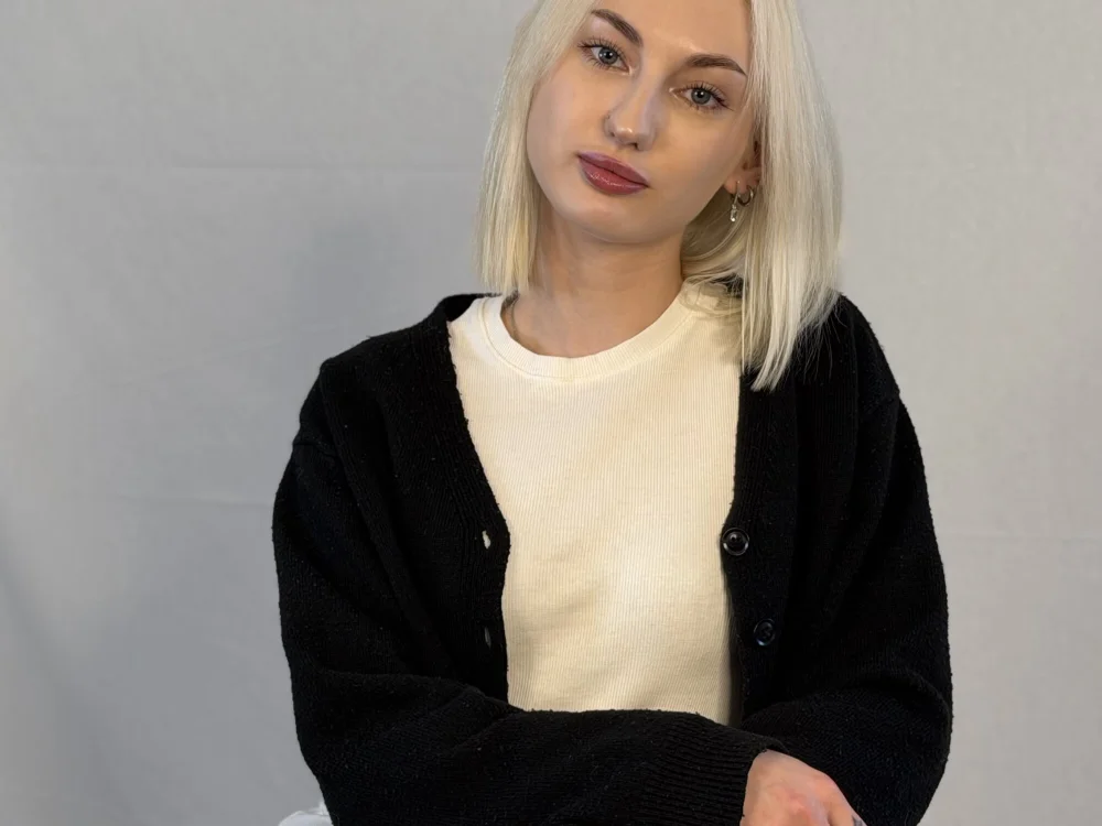 GailCallow's Offline Chat Room