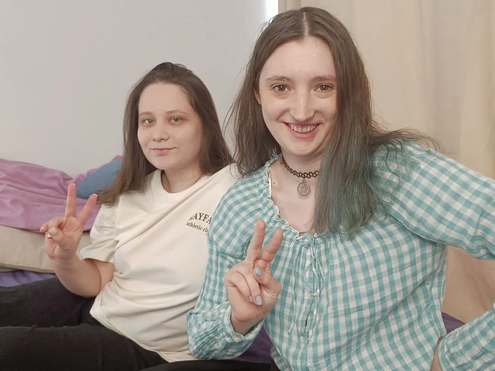 SunnBodge's Offline Chat Room
