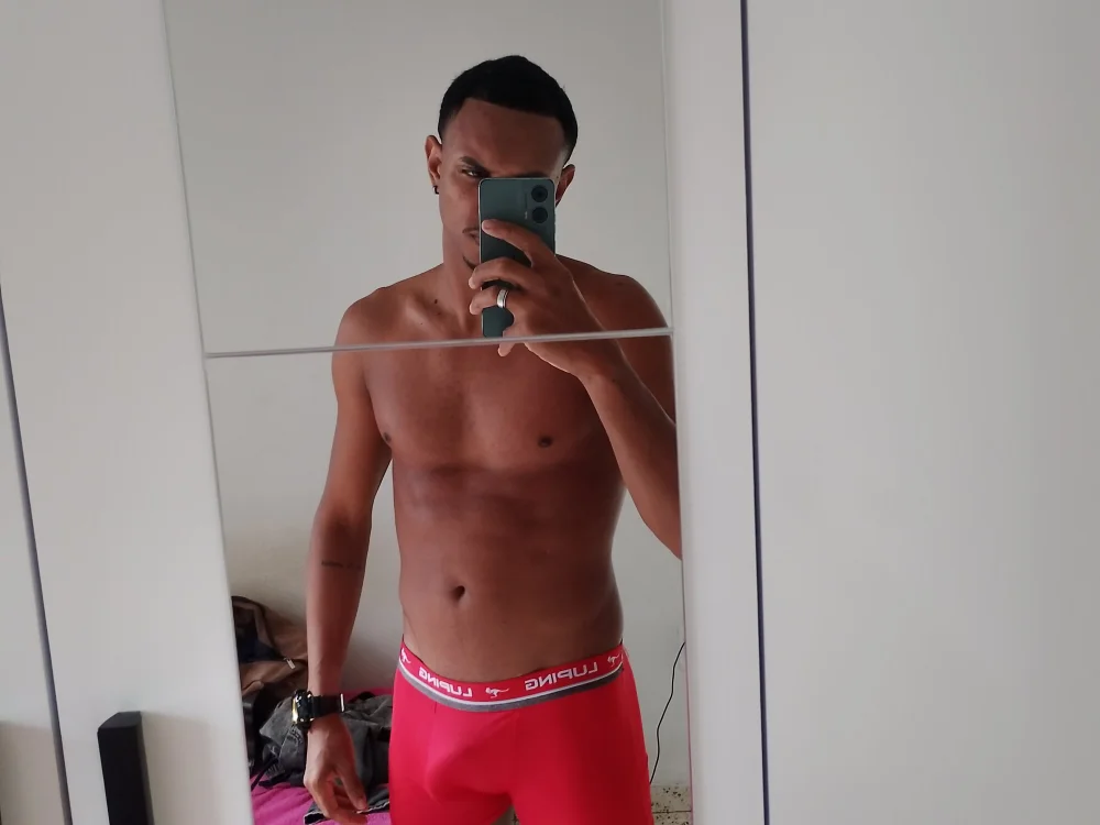 blackprinc001's Offline XXX Chat