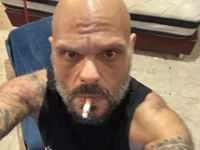 PervSSmoker88's Offline XXX Chat