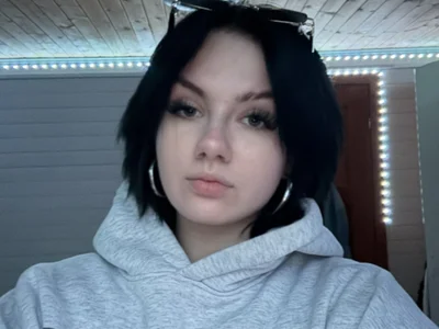AnnelieseRamirel