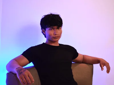 GoldenBoy_23 Male Flashing Live Webcam Naked