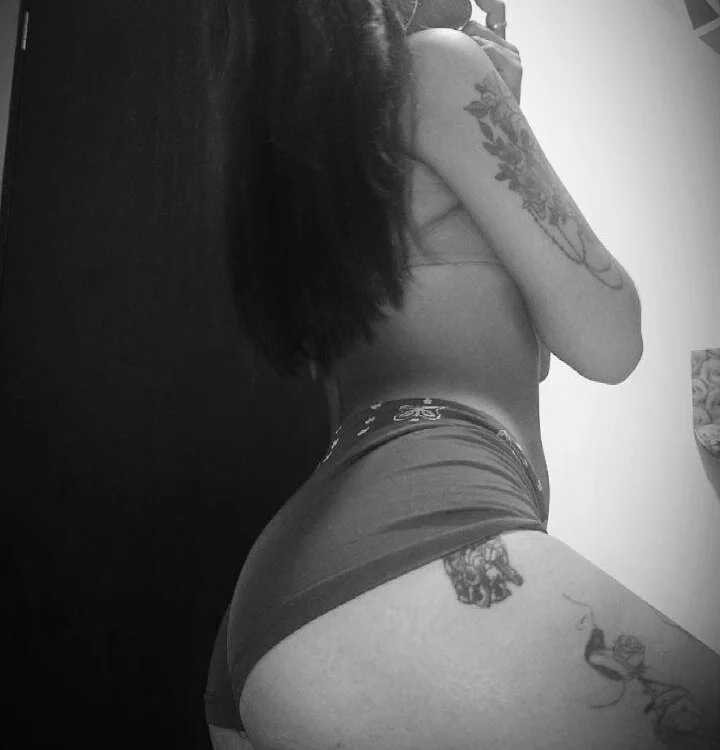 Gabriela_Selene offline chatrum