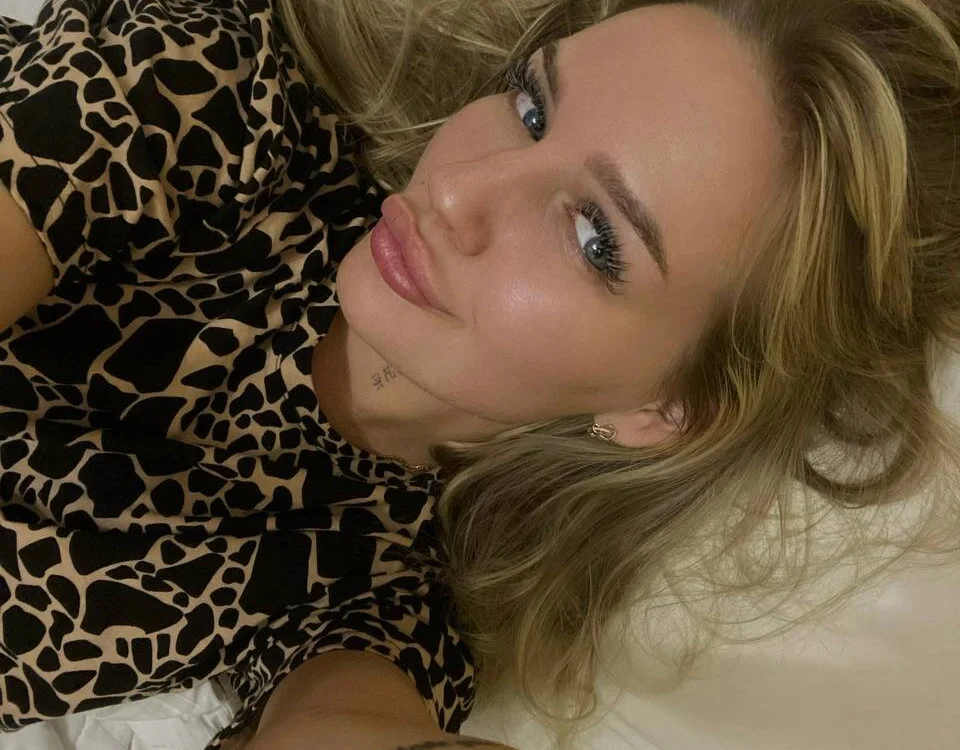 AmyLowe04 Chat XXX offline