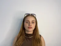 JudieCreeks's webcam live show