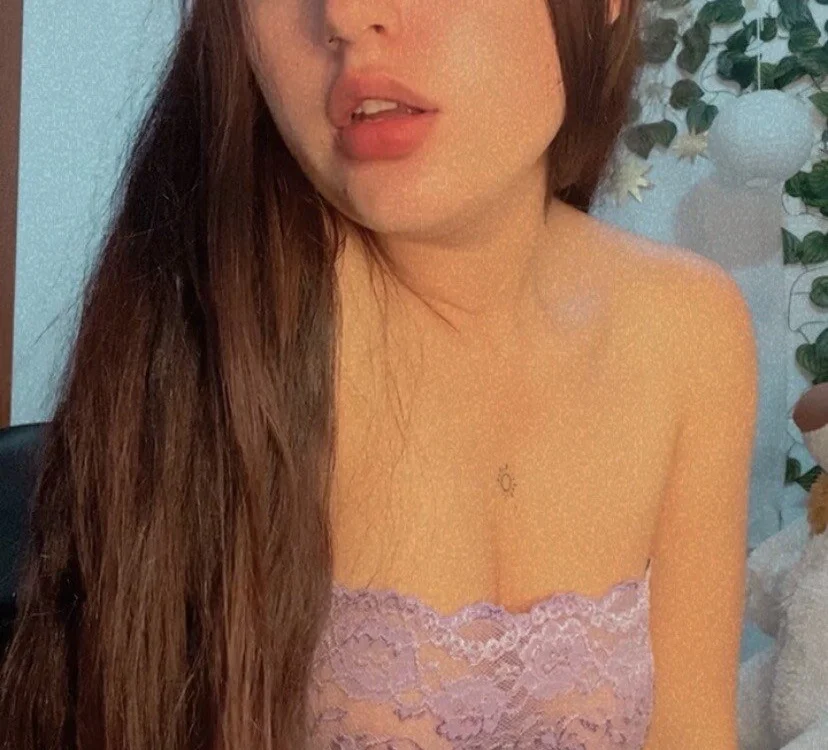 BonniePricee1's Offline XXX Chat