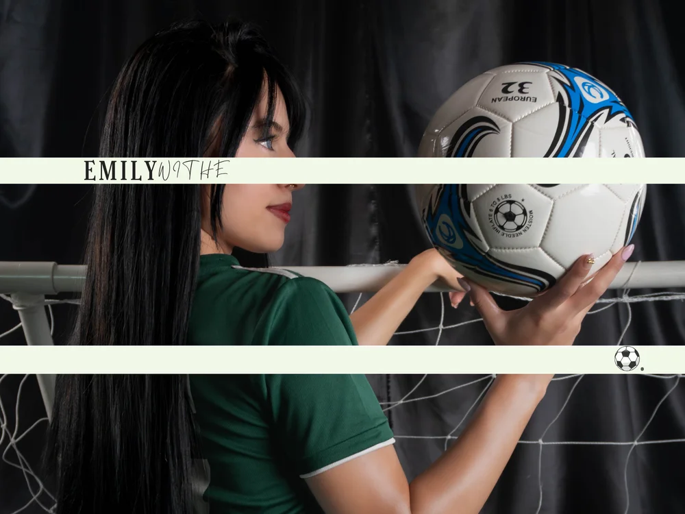 EmilyWithe Chat XXX Ngoại tuyến