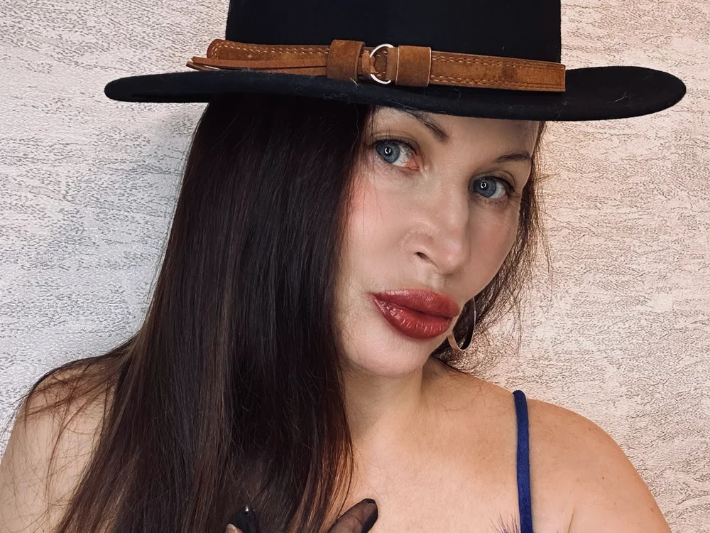 Chat XXX offline de MarinaOnebest