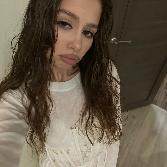 AnabelHun – Offline XXX chat
