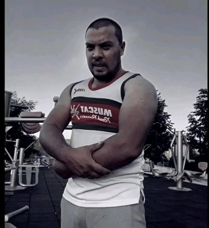 rafjb Offline XXX Chat