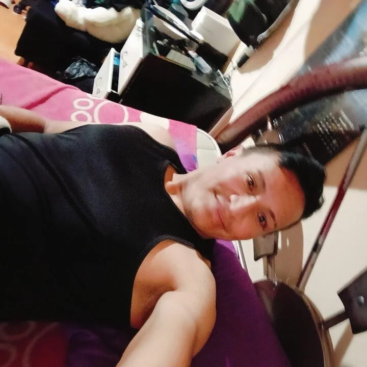 usechejhonn Offline XXX chat