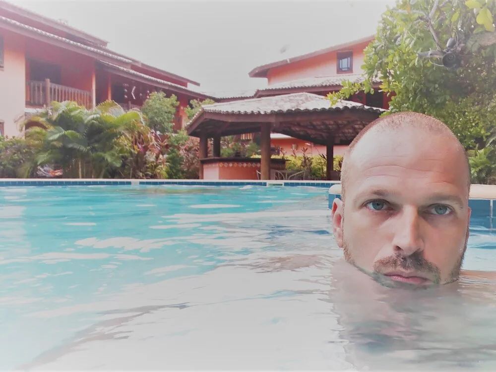 แชท XXX ออฟไลน์ของ Miromor