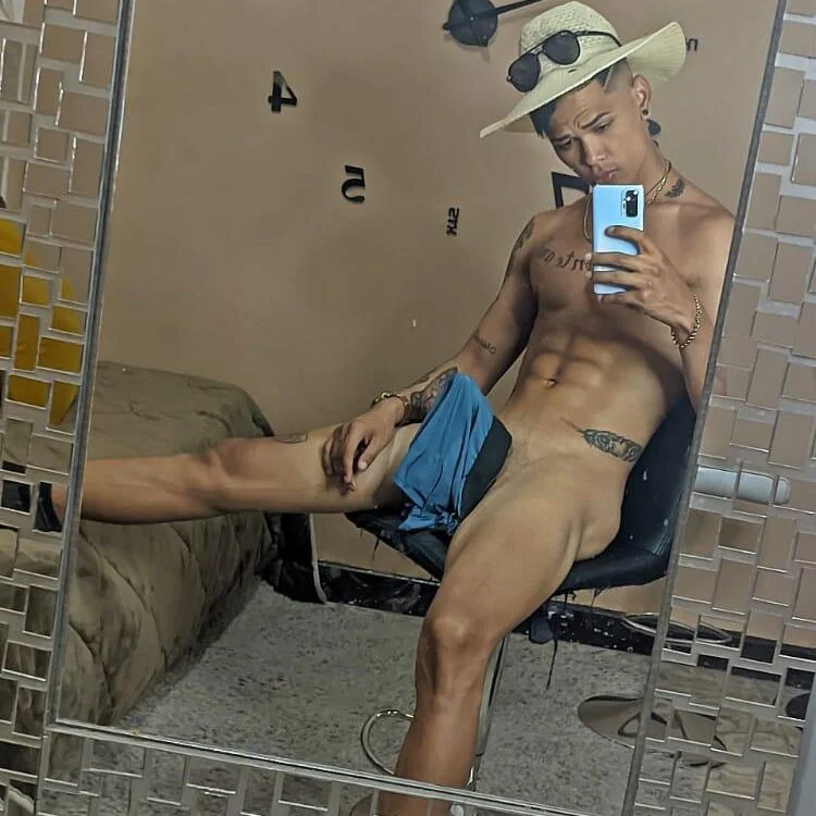 sweet_sex0_10 Offline XXX-Chat