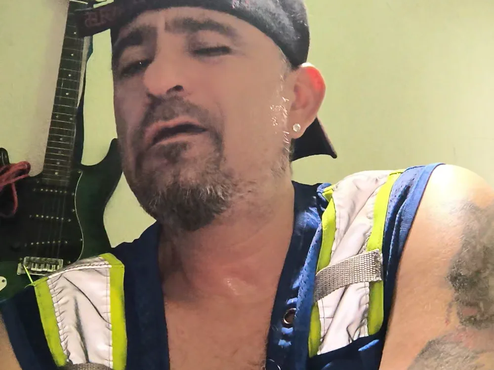 finorico's Offline Chat Room