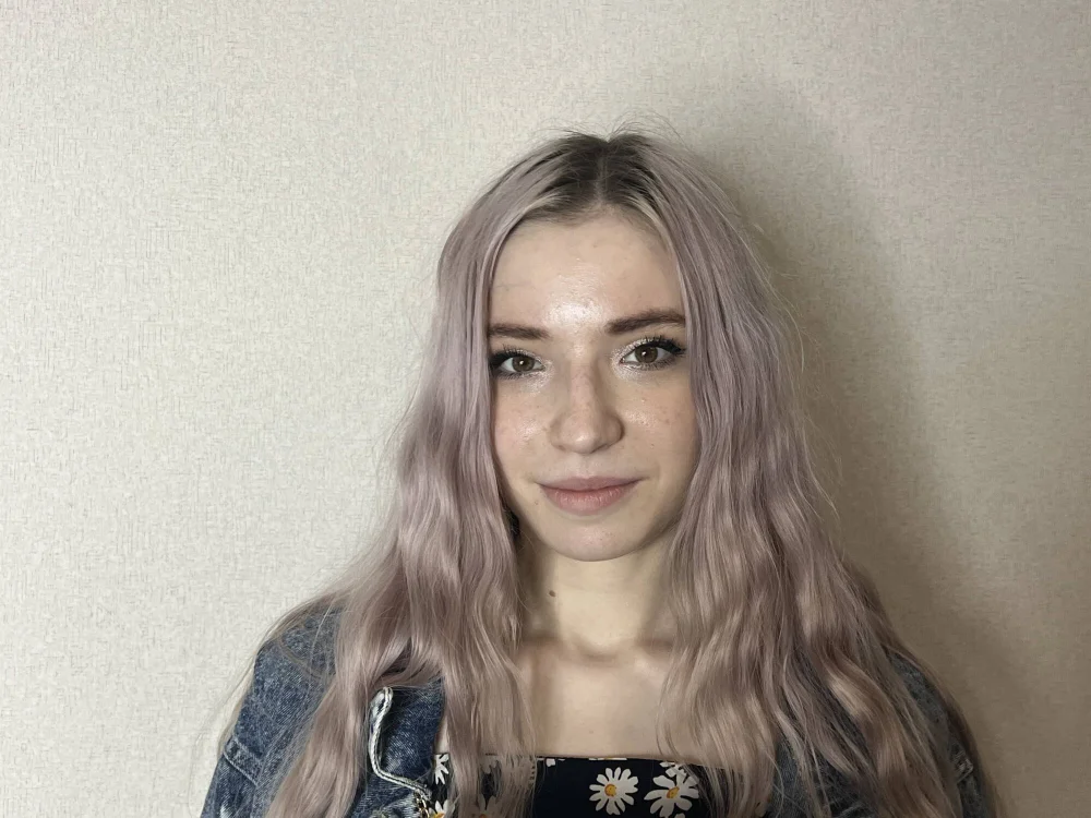 EvelynCross' Offline Chat Room