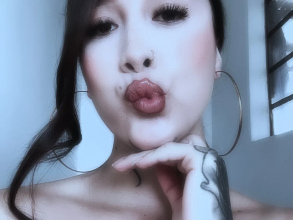 Annavyx's Offline XXX Chat