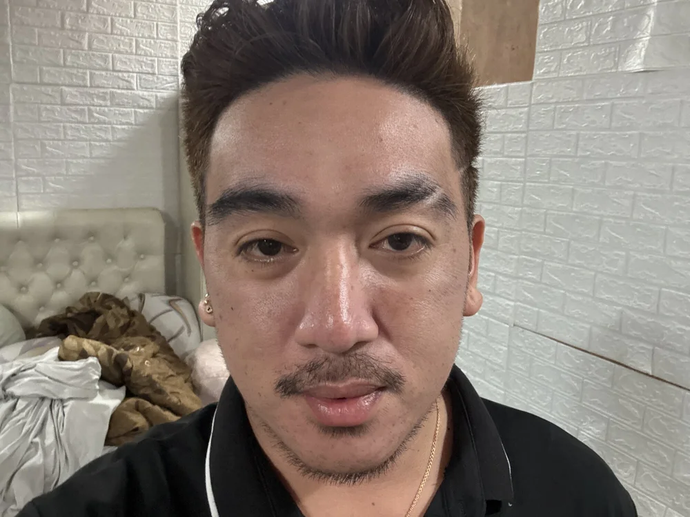 king_marlon's Offline Chat Room