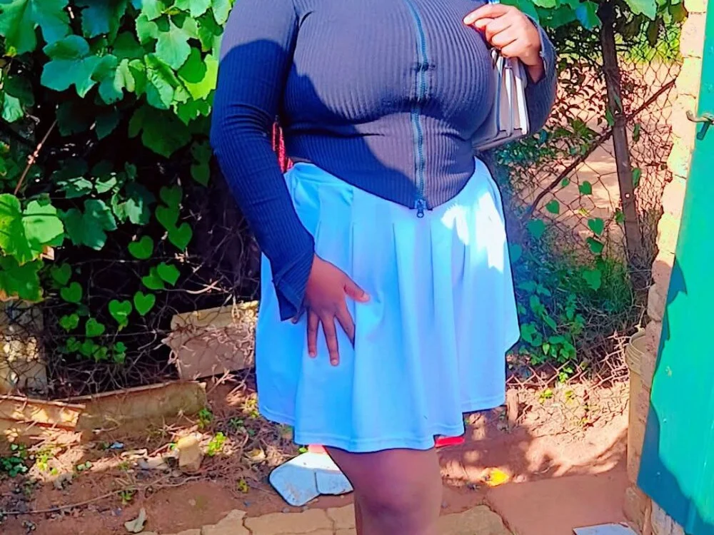 Naughtythickbuddies – Offline XXX chat