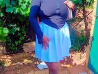 Naughtythickbuddies's webcam live show