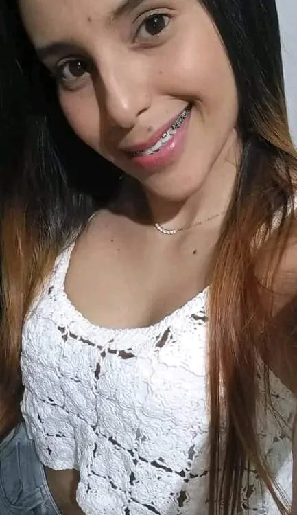 VeronicaaRodriguez's Offline Chat Room