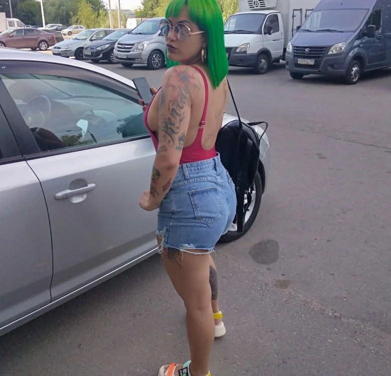 Ilustrated_Lady's Offline XXX Chat