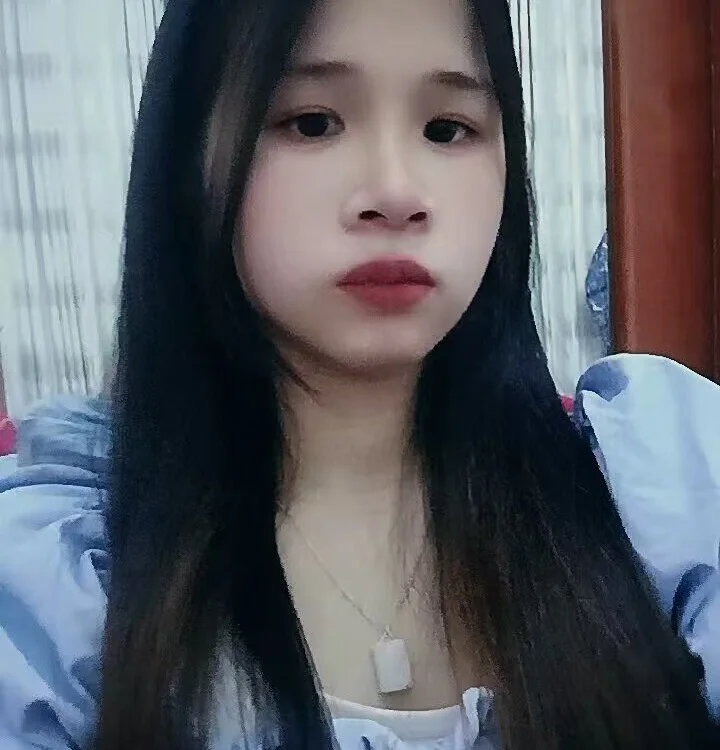 Brosnahan: офлайн-секс-чат