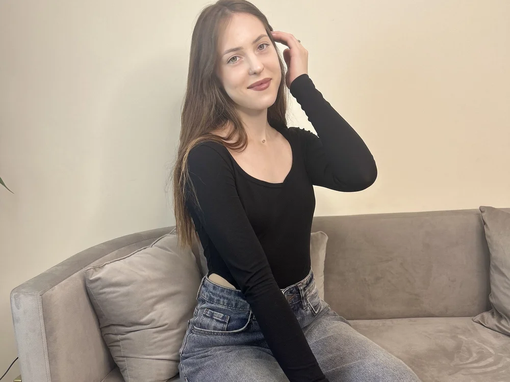 AshlynLong's Offline Chat Room