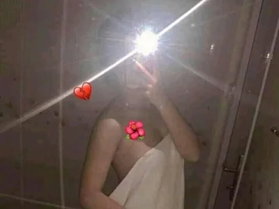 Viery68 Female Lovense Adult Live Webcam