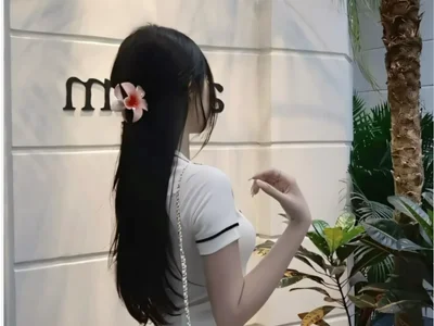 Tu-quyen - Girl 