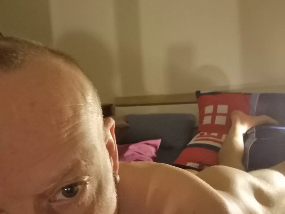 Dannydevot's Offline XXX Chat