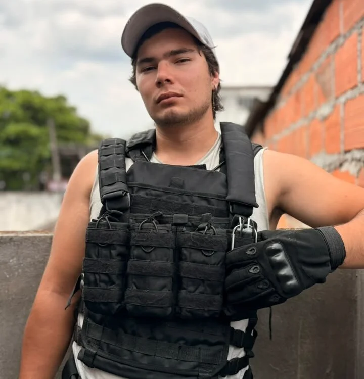 Milo_scorpio offline XXX-chat