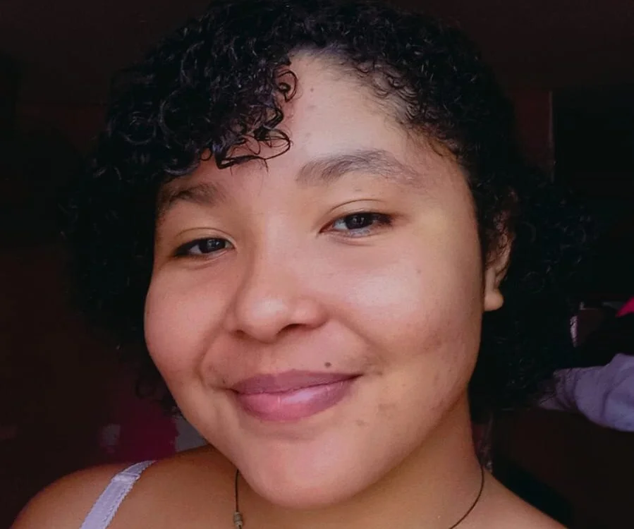 Chat +18 de isabella_castro2 ao vivo